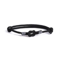 Dettaglio del bracciale nero intrecciato a nodo concentrico con chiusura regolabile - Nero