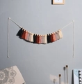 Decorazione da parete boho con nappe arcobaleno e perle in legno dai toni naturali - Toni della Terra (m0436)