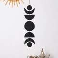 Decorazione da parete boho con fasi lunari in legno nero opaco con cinque elementi appesi - Nero