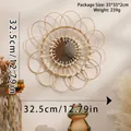 Detail eines handgefertigten Bambusspiegels im stilvollen Sonnenblumen-Blüten-Design - Bambus Gewebter Sonnenblumenstil