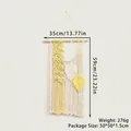 Decorazione da parete boho in macramè con nappe in cotone giallo e bianco su legno - Foglia Zenzero (m01851)