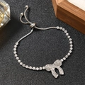 Bracciale con fiocco di cristallo scintillante e catena in argento regolabile - Argento