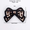 Set di 2 fiocchi decorativi in legno con stampa leopardata nera per monitor PC - Stile Leopardato (Set di 2) (bs4964)
