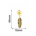 Clip d'oreille avec pendentif plume dorée mesurant 40mm de haut et 10mm de large - Feuille Dorée #6
