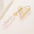 Pince à cheveux papillon dorée avec glands et pendentifs en coquillage irisé - Gland Demi-Cercle avec Paillettes