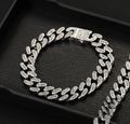 Pulsera de cadena cubana plateada para hombre con circonitas brillantes engastadas en pavé - Pulsera Diamantes Imitación Color Acero 20CM(C5005)