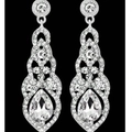 Eleganti orecchini lunghi in argento con motivi floreali e cristalli a pera - Zirconia Bianca Argento