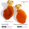 Golden stainless steel heart earrings with irregular amber resin pendants in 18K gold finish - 18K Gold Plated / Amber (EH12229)