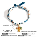 Collana a croce in acciaio dorato con cristalli colorati e sciarpa di seta a fiori blu - Ciondolo Croce Lavica Sciarpa Floreale Blu Bianco (XL31914)