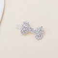 Pince à cheveux en forme d'os avec strass brillants et base en métal argenté pour enfants - Nœud Papillon Diamant Blanc