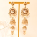 Vintage gouden Jhumka oorbellen met champagne kristallen en parelkwastjes - Goud