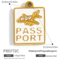 Pendentif passeport plaqué or 18k en acier inoxydable avec avion en émail blanc - Avion Passeport Blanc (PJ93772C)