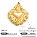 Pendentif coeur sacré doré en acier inoxydable avec bordure en relief ciselé - Style Sacré-Cœur Dentelle (PJ91352) / Or