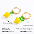 Boucles d'oreilles créoles en acier doré 18K avec pendentifs fruits poire jaune - Style Poire Frais (EH11642)