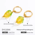 Boucles d'oreilles créoles en acier doré 18K avec pendentif ananas en verre jaune - Style Ananas Dégradé (EH11644)