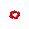 Coletero rojo minimalista con suaves pliegues de tela para peinado de coleta alta mujer - Rojo