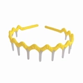 Non-slip wavy hairband in bright yellow fabric with functional inner teeth grip - Yellow
