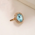 Eleganter goldener Haarclip mit ovalem himmelblauem Edelstein und weißem Zirkonia-Rand - Blau