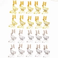 Haarringe als Schmetterlinge in Gold und Silber mit hohlem Metalldesign und Strass - Gold und Silber