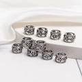 Set de 10 cuentas para rastas con flores huecas de plata vintage en soporte de seda - Estilo Floral Hueco Plata Antigua