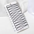 12 minimalistische schwarze Haarnadeln und Clips aus Metall auf eleganter Karte - Sortiertes Stilset