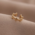 Minimalistische goldene U-förmige Ohrklemme mit strukturierter Oberfläche in Kronenform - Gold (D9316)