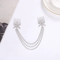 Detalle de peineta de plata con pedrería de copo de nieve y cadena de tres capas elegante - D6327 / Plateado