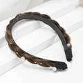 Cerchietto intrecciato marrone con perle bianche e struttura antiscivolo da donna - Stile Perla Marrone (C6428) / Marrone