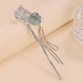 Spilla per capelli cinese vintage con nappe e ciondolo in giada verde su metallo argento - Verde Argento (B1516)