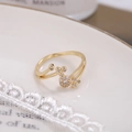 Bague fleur dorée élégante avec pierres en zircon et design de trèfle pour femme - Ouvert Réglable / Or (D9403)