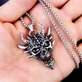 Colgante de calavera de toro demonio gótico retro en acero inoxidable oxidado - Demonio