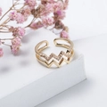 Minimalistischer doppellagiger goldener Wellenring mit funkelnden Zirkonia-Diamanten - Goldene Welle Zirkon Stil (D7124)