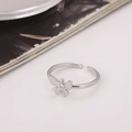 Silberner Schmetterlingsring mit glitzernden Zirkonia Steinen in stilvollem Design - Silber Schmetterling Stil (L1224)