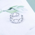 Minimalist silver geometric open ring with hollow oval design for a modern female look - Geometric Hollow Chain Style (d7106) / Silver