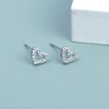 Minimalistische S925 Sterling Silber Herz Ohrstecker mit Zirkonia Steinen besetzt - Silber A1529