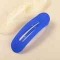 Detalle de pinza para el pelo azul mate sobre fondo beige con cinta de seda suave - Estilo Clip BB Ovalado Hueco (F1356-4#)