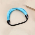 Detail of light blue synthetic hair ponytail holder with elastic rubber band and black clips - Sky Blue (F7410)
