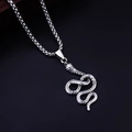 Collier pendentif serpent en acier inoxydable rétro avec chaîne à mailles carrées argentée - Style Serpent