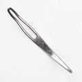 Close-up of a silver large-eye metal crochet hook for dreadlocks and hair extensions - Silver Metal Large Hole Threading Needle (Silver E8526)