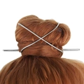 Μινιμαλιστικό σετ ασημένιας μεταλλικής φουρκέτας με καμπύλο σχέδιο για κομψούς κότσους - Μικρό / Ασημί