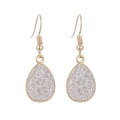 Modische goldene Tropfenohrringe mit funkelnden grauen Kristall-Druzy-Steinen für Damen - Druzy-Textur Wassertropfen-Ohrstecker / Silber (A8232)