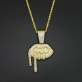 Close-up of hip-hop rope chain necklace with a crystal-studded dripping lips pendant - Gold Pendant with 3mm 60cm Rope Chain