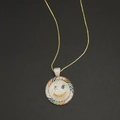 Hip-Hop-Goldkette mit großem runden Smiley-Anhänger und bunten Zirkoniasteinen - Smiley Anhänger Mit Boxkette