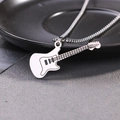 Rock elektrische gitaar hanger ketting met witte afwerking en zilveren slangenketting - Zilveren Gitaarstijl