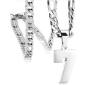 Détail macro de la chaîne Figaro en acier inoxydable argenté avec pendentif numéro 7 - Chiffre 7