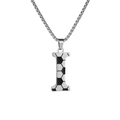 Détail du pendentif lettre I avec motif de football sur chaîne en acier inoxydable - Collier Lettre I Football