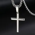 Collar con colgante de cruz clásica de acero inoxidable plateado para hombre - Plata (60CM Cadena de Trigo)