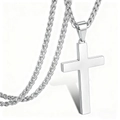 Gepolijste roestvrijstalen kruishanger in zilver met een getextureerde tarweketting - 60CM / Staalkleur