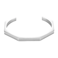 Vista detallada de un brazalete octogonal plateado minimalista con acabado pulido brillante - Plateado