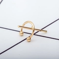 Minimalist gold geometric C-shaped cross ear cuff for non-pierced ears in polished finish - Gold